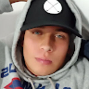 Meet your Posher, Carlos andres